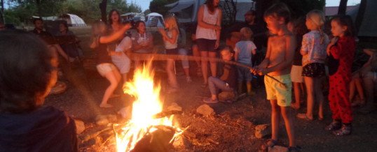Kampvuur op camping VueduLac